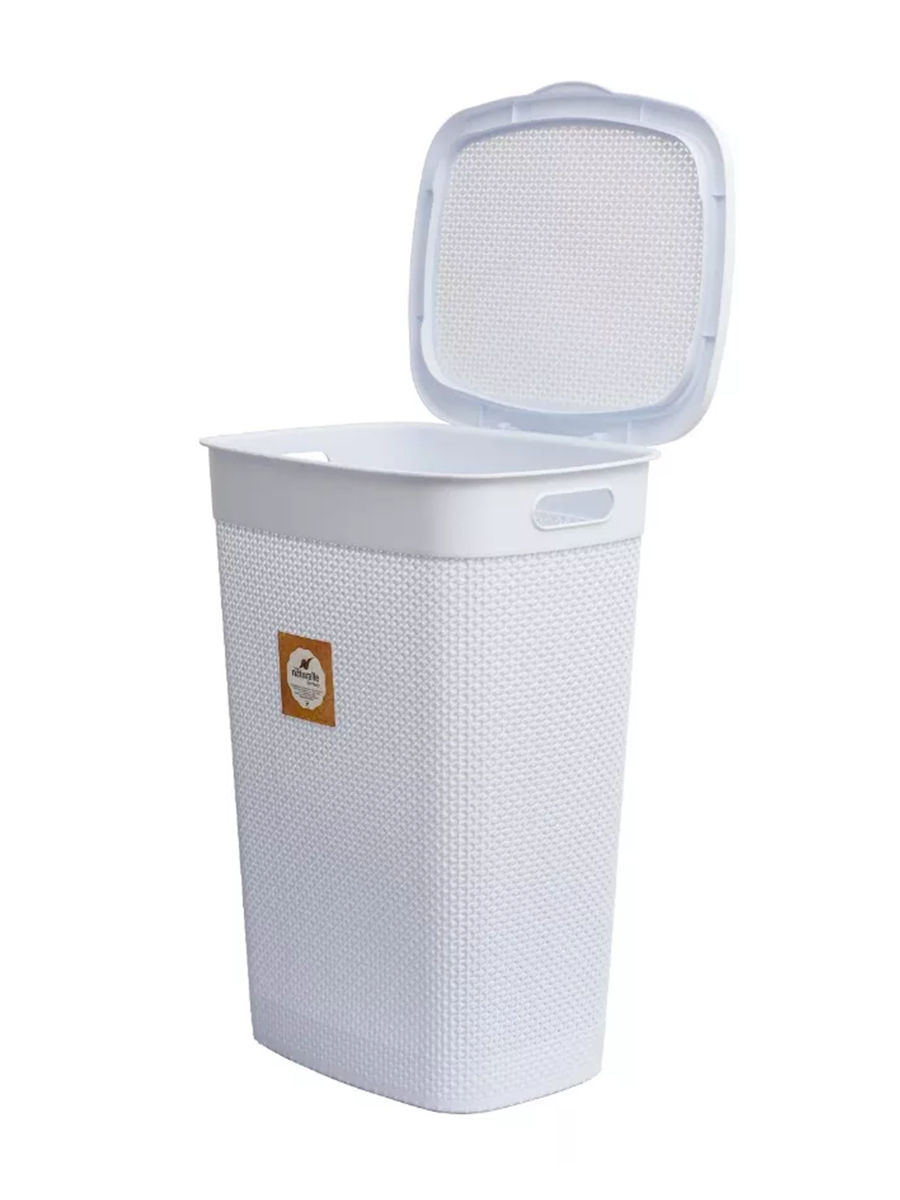 Cesto de Ropa Simil Rattan de Plástico 55 Lts Rischiotto Blanco